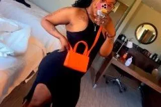 ⏳Your FAV ashlee IN TOWN TOMOR... - Image 3